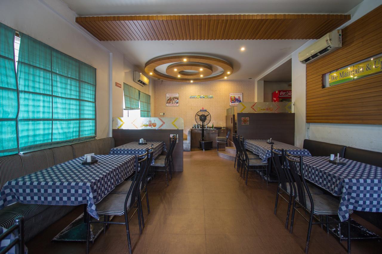 Oyo 24197 Saptaruchi 호텔 Pimpri-Chinchwad 외부 사진